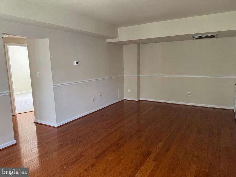 1720 Queens Ln #3-172, Arlington, VA 22201