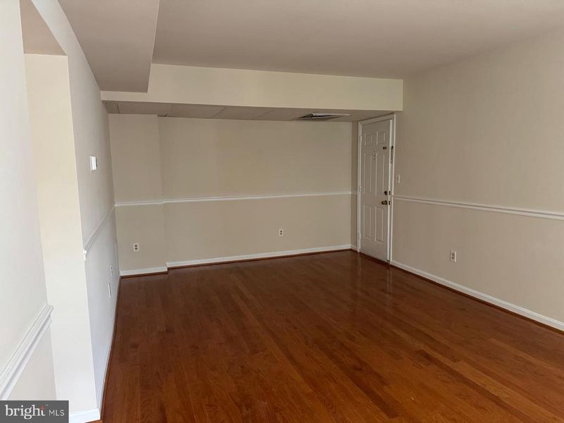 1720 Queens Ln #3-172, Arlington, VA 22201