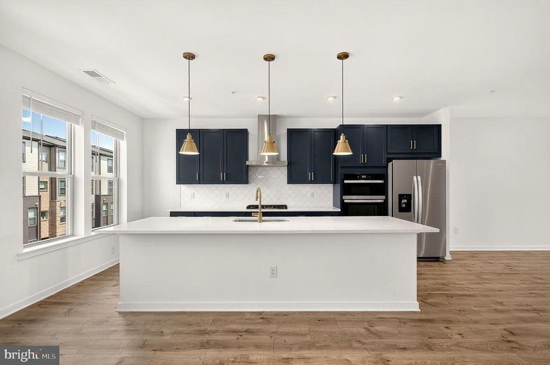 20957 Bluebird Sq, Sterling, VA 20165