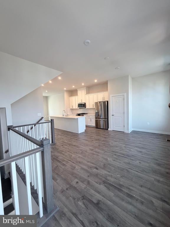 17958 Woods Overlook Dr, Dumfries, VA 22026