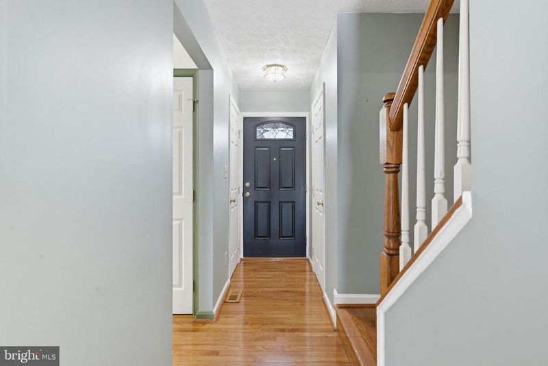108 Pinnacle Dr, Stafford, VA 22554