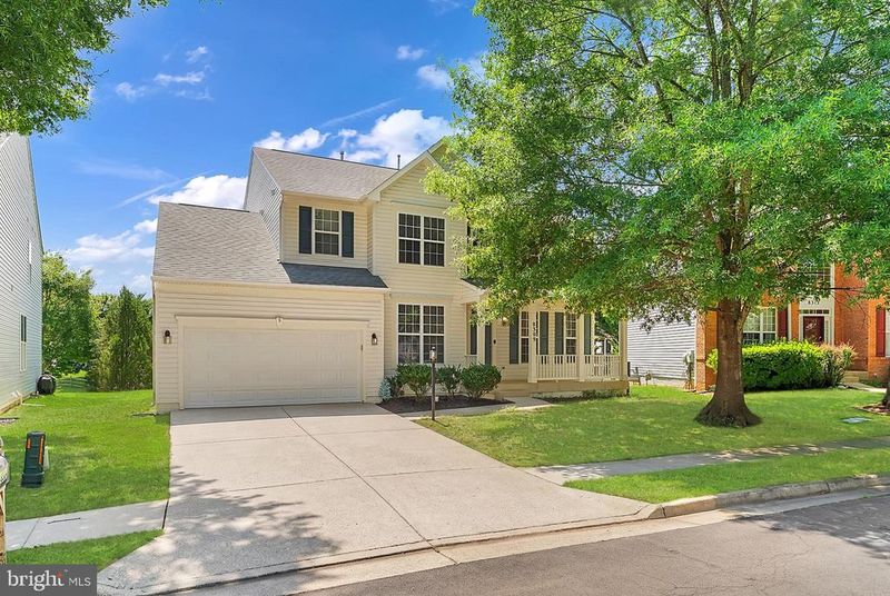 8309 Double Eagle St, Gainesville, VA 20155