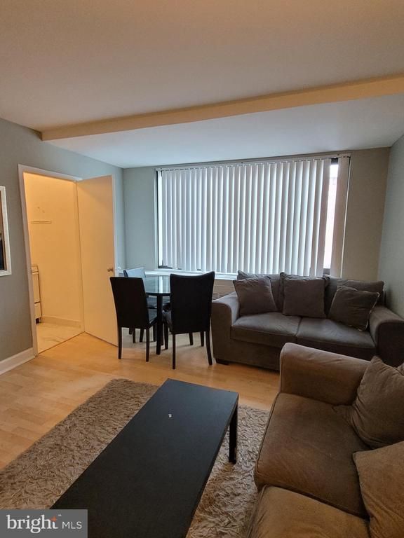 1021 Arlington Blvd #713, Arlington, VA 22209