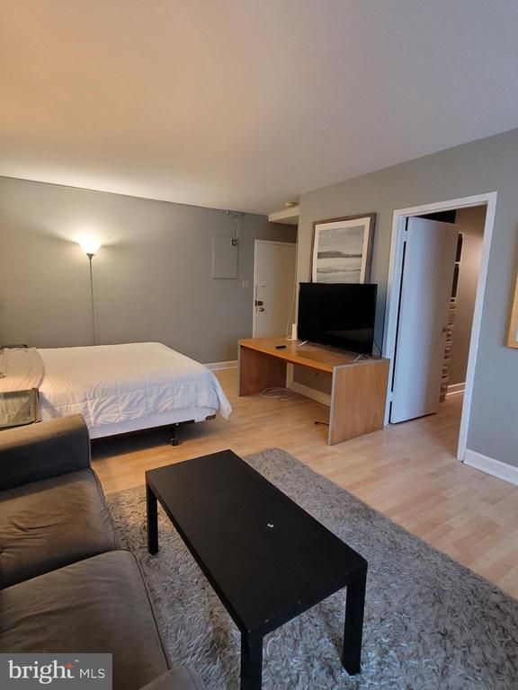 1021 Arlington Blvd #713, Arlington, VA 22209