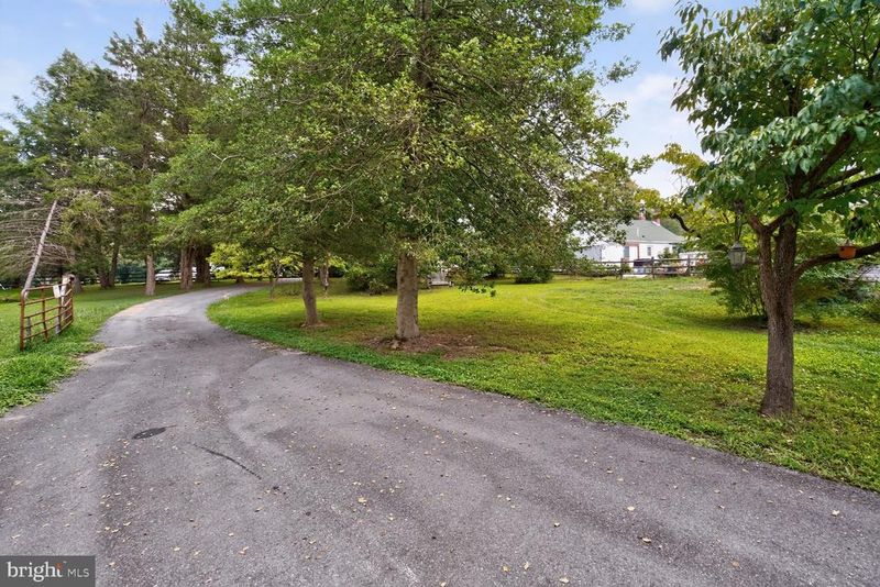 311 Bryants Nursery Rd, Silver Spring, MD 20905