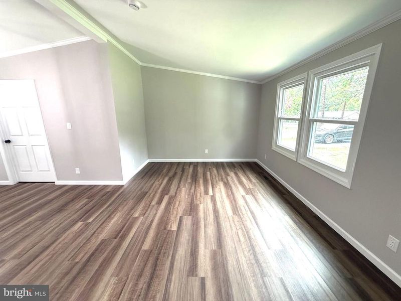 707 Holly Corner Rd, Fredericksburg, VA 22406