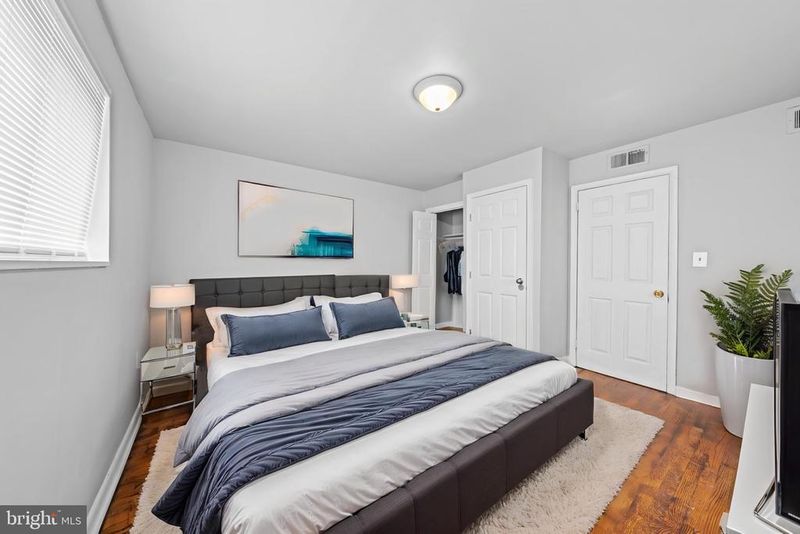 1221 47th Pl NE, Washington, DC 20019