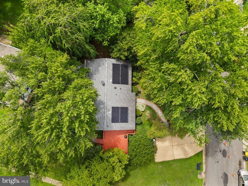 4951 Roslyn Rd, Annandale, VA 22003