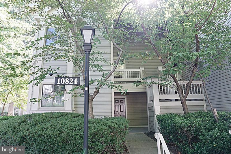 10824 Antigua Ter #103, Rockville, MD 20852