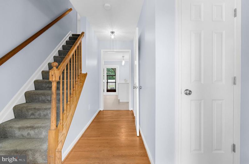 15 Dorothy Meeks, Pasadena, MD 21122