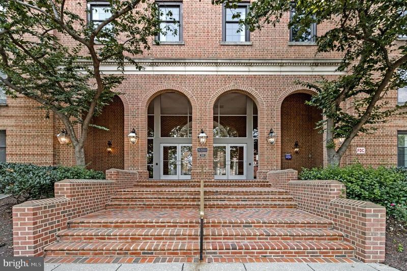 2828 Wisconsin Ave NW #504, Washington, DC 20007