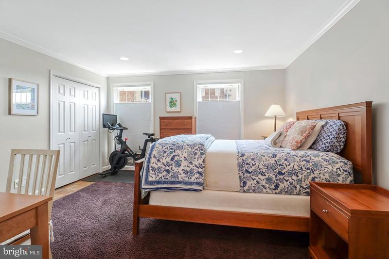 2828 Wisconsin Ave NW #504, Washington, DC 20007