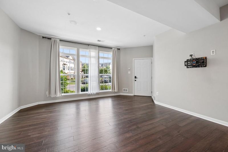 5051 Small Gains Way, Frederick, MD 21703