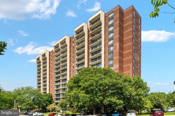 7401 Westlake Ter #506, Bethesda, MD 20817