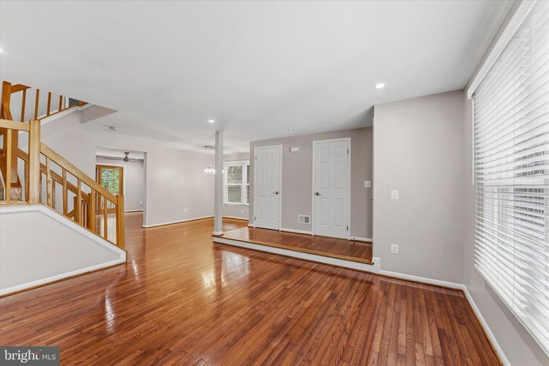 1431 Newport Springs Ct, Reston, VA 20194