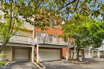 118 Garcia Ln, Rockville, MD 20850