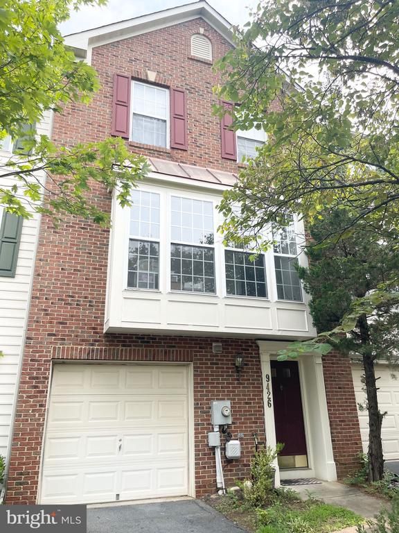 9426 Singleton Pl, Frederick, MD 21704