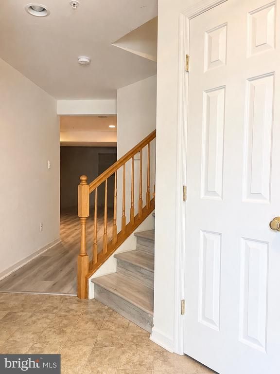 9426 Singleton Pl, Frederick, MD 21704