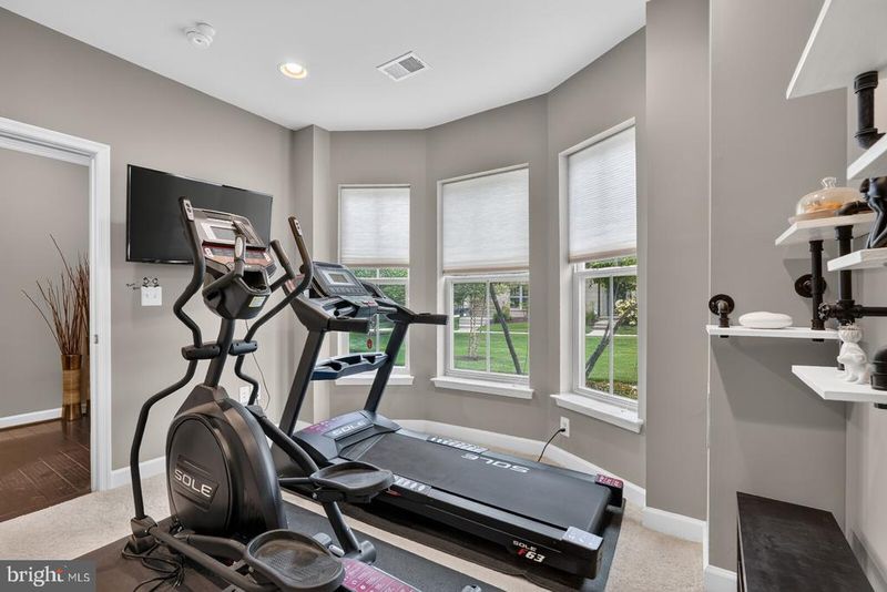 809 Fair Winds Way #294, Oxon Hill, MD 20745