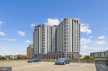 1201 E West Hw #209, Silver Spring, MD 20910