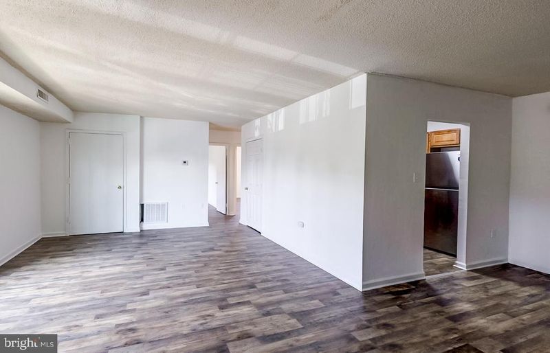 3805 Swann Rd #301, Suitland, MD 20746