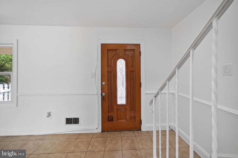 9248 Hood Rd, Manassas, VA 20110
