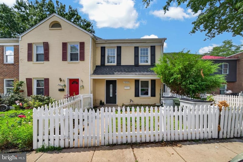 9248 Hood Rd, Manassas, VA 20110