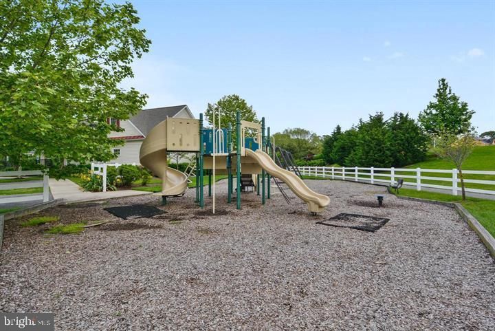908 Enfield Way, Severn, MD 21144