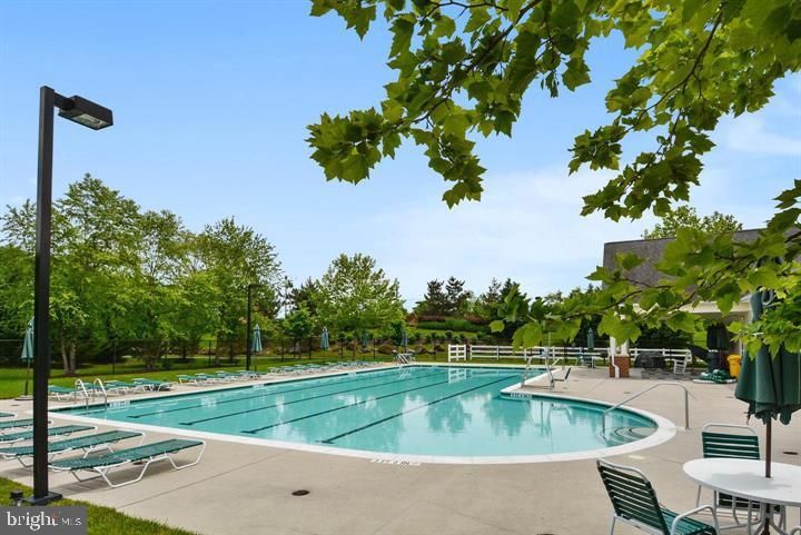 908 Enfield Way, Severn, MD 21144