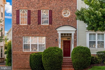 13043 Clarksburg Square Rd #11, Clarksburg, MD 20871