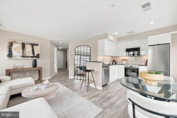 700 Roeder Rd #203, Silver Spring, MD 20910