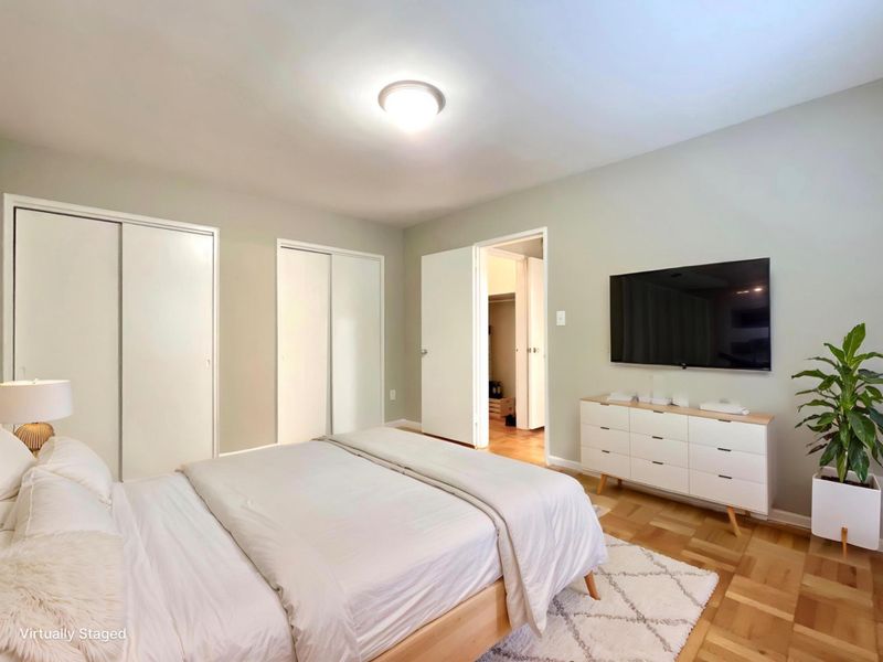 4114 Davis Pl NW #210, Washington, DC 20007