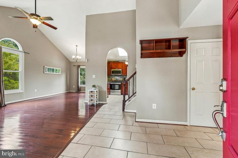 425 Rosier Rd, Fort Washington, MD 20744