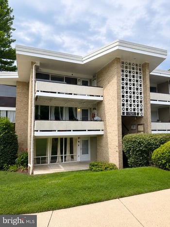 7521 Spring Lake Dr #B1, Bethesda, MD 20817