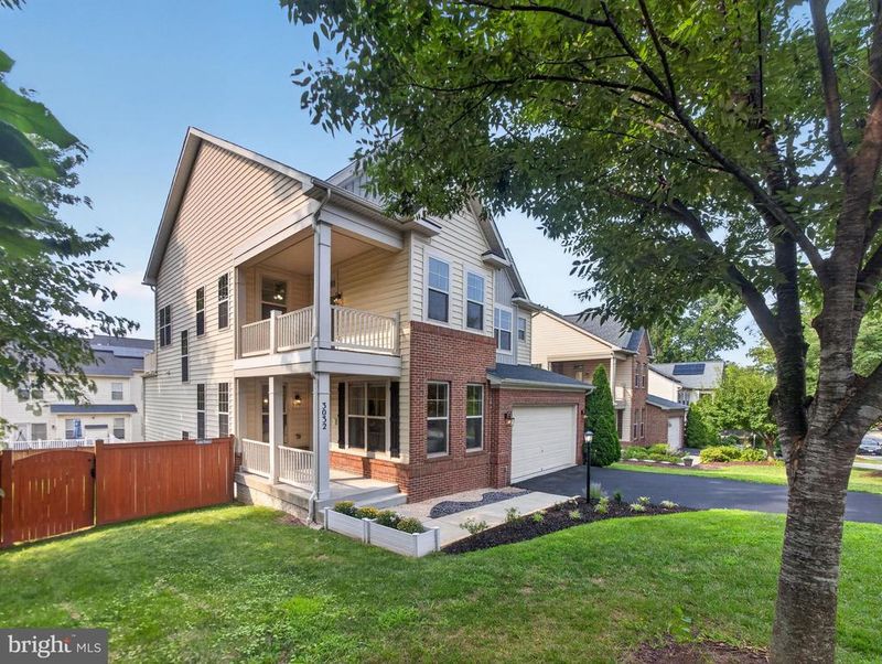 3032 Moore Ln, Kensington, MD 20895