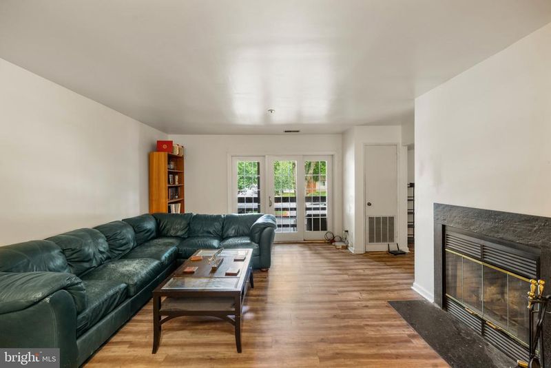 4924 Columbia Rd #5, Columbia, MD 21044