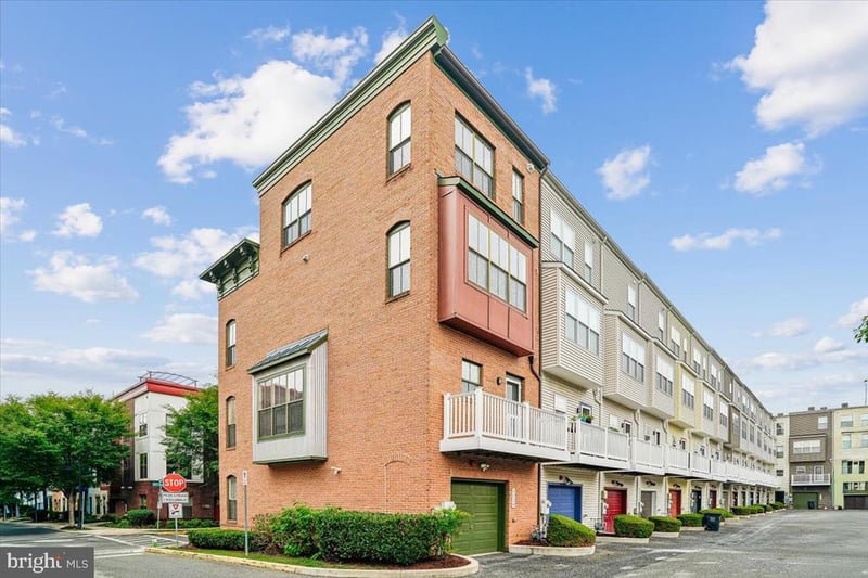5728 45th Ave, Hyattsville, MD 20781