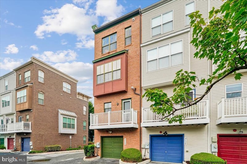 5728 45th Ave, Hyattsville, MD 20781