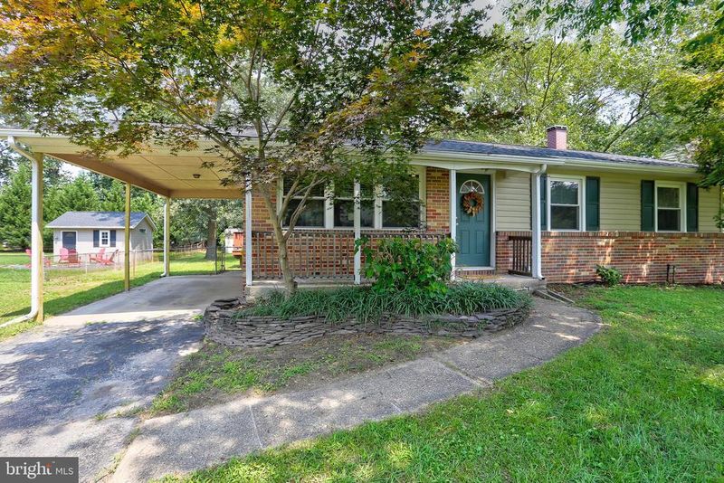 816 Danza Rd, Severn, MD 21144