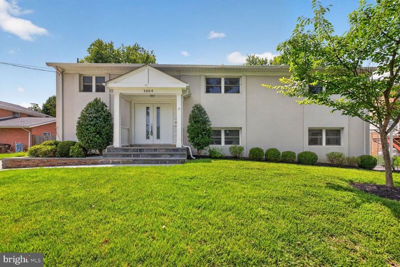 1604 Martha Ter, Rockville, MD 20852