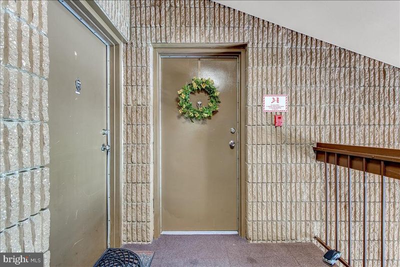 5915 Tamar Dr #12, Columbia, MD 21045