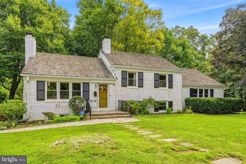 5313 Atlee Pl, Springfield, VA 22151