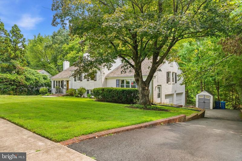 5313 Atlee Pl, Springfield, VA 22151