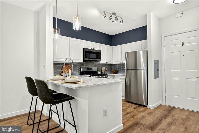 1645 International Dr #108, Mclean, VA 22102