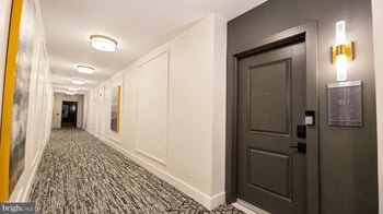 1121 Fortune Ter #307, Potomac, MD 20854