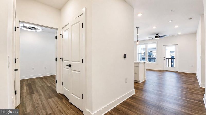 1121 Fortune Ter #307, Potomac, MD 20854