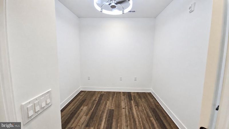 1121 Fortune Ter #307, Potomac, MD 20854