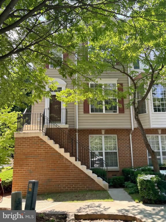 95 Harbour Heights Dr #95, Annapolis, MD 21401