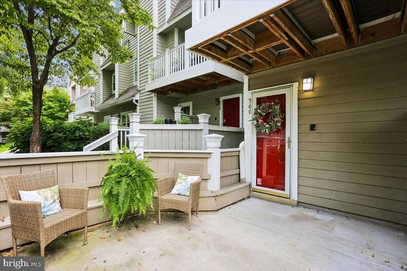 10827 Hampton Mill Ter #360, Rockville, MD 20852