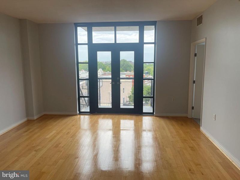 437 New York Ave NW #807, Washington, DC 20001